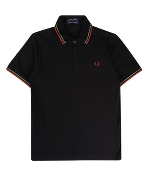 Polo negro Fred Perry, estampado en el cuello, puños elásticos, cierre de botones en el cuello, cuello con dos ribetes. 100% Algodón, Polo Negro