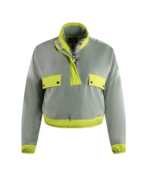 Mantengase calido y elegante en el jersey gris de parajumpers. Este lujoso jersey para mujer muestra el logotipo de la marca en la parte posterior. No sacrifique el estilo de la comodidad, �haz una declaracion! Gran logotipo de marca en la espalda, parche de medio zips de medio zip en manga izquierda, cintura y mangas elasticas, vellon gris 100% algodon, mangas largas, cierre de cremallera, codigo de estilo de ajuste recortado: Soraya 739606 PE31