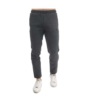 Heren Puma Evostripe Core Pants in grijs heather.- Elastische tailleband met intern trekkoord.- Zijzakken.- EVOSTRIPE snit met articulatie.- Slim fit.- 77% Katoen 23% Polyester.- Ref: 58581407