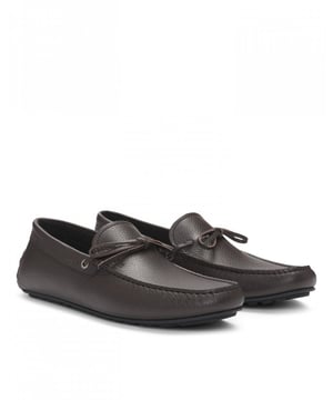 Slip-on moccasins with a durable driver outsole and bow vamp trim by BOSS Menswear. This pair is crafted in leather with a natural grain.

Fastening top: Slip-on
Fully lined
Packaging: Box

Upper material: 100% Cow skin, Lining: 90% Polyamid, 10% Polyurethane, Sole: 100% Thermoplastic polyurethane, Innersole: 90% Polyamid, 10% Polyurethane
50536247
 