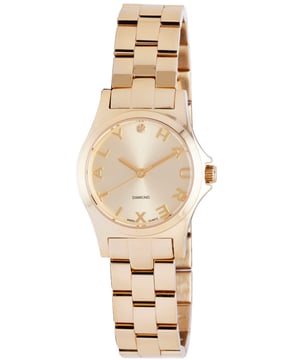 A la moda y bonita, este reloj para mujeres Haurex 'City' es elegante, preciso y práctico. Envolvente en acero inoxidable con recubrimiento de IP dorado, su esfera dorada con efecto rayos de sol presenta una visualización de Haurex Italia como índices y un diamante en la posición '12'. Su pulsera de eslabones de acero inoxidable con recubrimiento de IP dorado se cierra cómodamente con un cierre de sobre para un uso seguro y protegido durante todo el día. Alimentado por un fiable movimiento de cuarzo y resistente al agua hasta 30 metros, es una gran adición a cualquier colección de relojes.