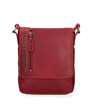 Bolso bandolera para hombre. El cierre es con botón magnético. Los bolsillos internos son uno con cremallera y otro abierto. Los bolsillos externos son dos delanteros con cremallera y uno trasero con cremallera. La bandolera es ajustable en piel. Falta el mango. Hay un compartimento interno. El material exterior es auténtica piel de vacuno. Internamente está forrado en poliéster. Medidas: 20x24x5 cm. Producto de moda