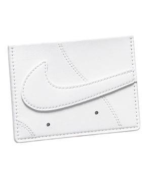 60% Polyurethan, 40% Nylon. Marke: Nike. Design: Mit Löchern, Logo, Genäht. Taschenart: Eine Tasche am Ärmel. Kartensteckplätze: 3.