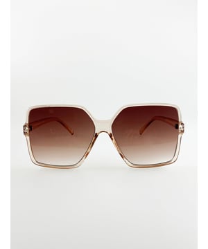 Oversized Square Sunglasses In Crystal Sand 

Colour: Brown
Frame Material: Plastic
One Size
FDA Approved
UV 400 PROTECTION IN ACCORDANCE WITH 89/686/EEC BS EN ISO 123-1:2013