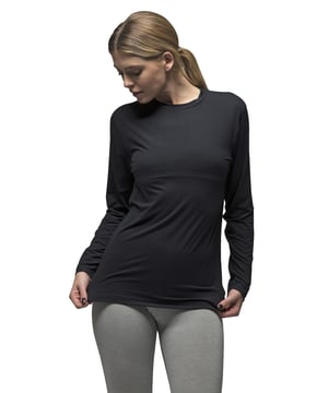 Wenn es bitterkalt ist und Mützen, Handschuhe und Mäntel nicht mehr ausreichen, braucht man etwas, das besser geeignet ist, um einen warm zu halten. Diese Ladies Performance Layer Thermal Tops sind ideal, um die warme Luft nah an der Haut zu halten. Sie lassen sich leicht unter der Kleidung tragen und sind eine glatte, eng anliegende Thermounterwäsche für die kälteren Tage, an denen eine Schicht nicht ausreicht! Mit 3 verschiedenen Dicken: Warm, X-Warm & XX-Warm haben Sie die Qual der Wahl, um die richtige Unterwäsche für Sie zu finden. Die technische Konstruktion dieser Thermounterwäsche und ihre stützende Passform wurden so konzipiert, dass sie sich mühelos den natürlichen Konturen Ihres Körpers anpasst und die bestmögliche Passform bietet - so dass sie unter Ihrer Kleidung kaum auffällt. Die Basisschicht besteht aus einem herrlich weichen Stoff, der für zusätzliche Wärme sorgt und das Kleidungsstück extrem weich macht, um den Komfort zu erhöhen. Dieses Thermounterwäsche-Top gibt es in einer Farbe: Schwarz, erhältlich in 4 Größen: Small, Medium, Large & X-Large, alle in 3 verschiedenen Stärken erhältlich. Passende lange Unterhosen und Leggings sind in separaten Angeboten erhältlich. Wir bieten auch Größen/Farben für Männer an.