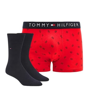 Boxer Tommy Jeans Unterwäsche Herren Rot Baumwolle. Authentische Freizeitbekleidung der Marke Tommy Jeans - Streetwear/Sportswear-Design von Tommy Jeans - Tommy Jeans für Herren, perfekt für den Alltag - Rote Tommy Jeans Boxer passen hervorragend zu Ihrer restlichen Garderobe - bequeme Baumwollqualität - klassisch - Unterwäscheset -