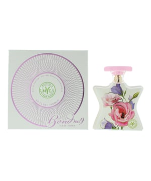 New York Flowers, launched in 2023, is a fragrance for women and men by Bond No 9. Perfect for Spring and Summer, this fragrance is mostly worn during the day. This fragrance contains top notes Kir Royal, Clementine and Green Anjou Pears. Middle notes of this fragrance are Grasse Rose and Jasmine with base notes of Iris and Amber.