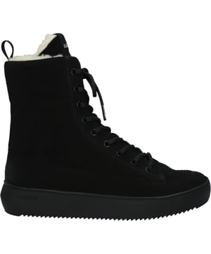 De Blackstone Liuna is een hoge sneaker met een boot-achtig ontwerp. Het houdt je voeten warm en comfortabel op zachte en koudere dagen. Met een handige rits aan de binnenkant is het gemakkelijk aan en uit te trekken, wat tijd en moeite bespaart. Het binnenwerk van de Liuna is voorzien van een schapenvacht voering voor optimale warmte en comfort, vooral tijdens de herfst- en wintermaanden. De door Blackstone ontworpen cupzool biedt uitstekende demping en ondersteuning, met een vleugje sportiviteit in het ontwerp.