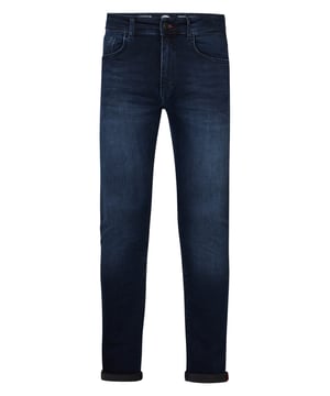 De Jagger Slim Fit in 5-pocket model is een comfortabele jeans gemaakt van joggdenim. Dit is een item uit onze Essentials Collection en is verkrijgbaar in verschillende kleuren.Essentials CollectionJoggdenimSlim fit79% katoen, 20% polyester, 1% elastaan