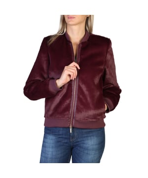 Marke: Armani Exchange  
Kollektion: Herbst/Winter  
Geschlecht: Damen  
Typ: Jacke  
Verschluss: Reißverschluss  
Ärmel: Lang  
Außentaschen: 2  
Innentaschen: 2  
Material: 100% Polyester  
Hauptfutter: 100% Polyester  
Muster: Einfarbig  
Waschen: Handwäsche  
Modelhöhe, cm: 175  
Model trägt Größe: S  
Innen: Ungefüttert  
Saum: Gerippt  
Details: Sichtbares Logo