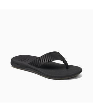 Whatever you’ve got going on, the Phantom II is ready. With a water friendly synthetic strap, a super soft padded jersey lining and a tough but light rubber sponge outsole, you can get there faster. Or take your time – whatever. Beach freely!
