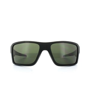 Oakley Zonnebril Double Edge OO9380-01 Mat Zwart Dark Grijs zijn een typisch gewaagde sportieve stijl met uitstekende bRoode perifere weergaven met de uitgebreide wrap-vorm en zijbeveiliging. UNOPTANIUM NEUSPLADEN Geef extra comfort en natuurlijk zijn de Oakley-lenzen geweldig.