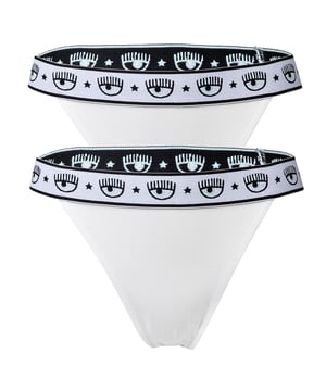 Klassischer Damen String von der Marke CHIARA FERRAGNI.
Einfarbiger String mit Allover-Logo.
Optimaler Tragekomfort.
Hochwertiges Material.