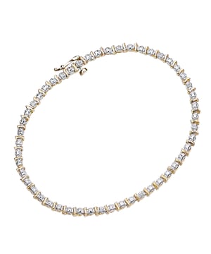 9K (375) witgoud: 5,2 gram; # Diamant: 0,1 ct