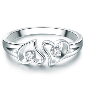 This romantic engagement ring of the Manufaktur Tresor 1934 conquered the heart of her loved ones in no time! The attention to detail makes the ring something very special: the narrow ring rail divides and ends in two hearts that are thrown together, which are crowned by two sparkling zirconia stones in brilliant cut. The cutout look lets the skin of the ring wearer shimmer through and emphasizes the filigree design. The ring made of high -glossly polished 925 sterling silver is protected from starting. An extraordinary ring for an extraordinary day and an exquisite bridal jewelry alternative to expensive diamond rings!
