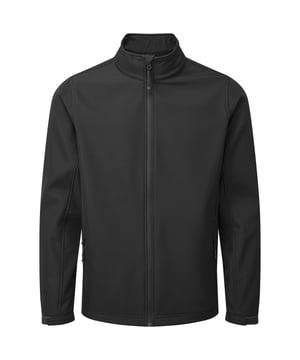 Material: 100% recyceltes Polyester. Innenfutter: Gebundenes Fleece. 280gsm. Design: Einfarbig. 2 Lagen, pflegeleichtes, abreißbares Etikett. Stoff-Technologie: Spritzwassergeschützt, wasserabweisend. Ausschnitt: Kadett-Kragen. Manschette: Haken und Schlaufenband. Ärmel-Typ: Langärmelig. Taschen: 2 aufgesetzte Taschen, 2 Seitentaschen, Reißverschluss. Verschluss: Durchgehender Reißverschluss. Saum: Kordelzug, Gummizug. Nachhaltigkeit: Amfori, GRS-zertifiziert.
