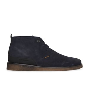 PME Legend schoenen voor hem. De schoenen zijn gemaakt van hoogwaardig leer en textiel. De schoen heeft een EVA binnenzool, wat zorgt voor een lekkere demping. Merk: PME Legend. Modelnaam: Boundary Boot. Categorie: heren Schoenen. Materialen: leer. Kleur: navy