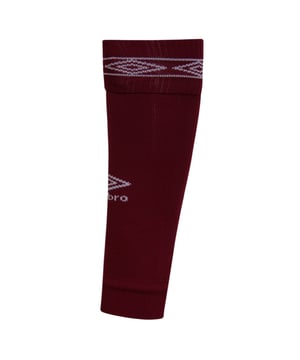 95% Polyamid, 5% Elastan. Marke: Umbro. Design: Logo, Unifarben. Knöchel mit Gummizug, wendbar. Wadenmitte. Bündchen: gerippt. Bündchen zum Umklappen.