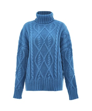 Der weiche Rollkragenpullover von myMo zeigt sich mit trendigem Zopf- und Strukturstrick. Der in Grobstrick gefertigte Pullover ist leger geschnitten, verfügt über überschnittene Schultern und breite gerippte Abschlüsse.  Pullover Sweater
