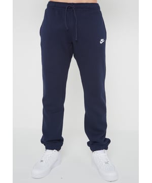 Nike Herren Fleece Jogger Trainingsanzug Hose.
Fleece-Stoff ist auf der Rückseite für Weichheit gebürstet.
Gesticktes Nike-Logo nahe der linken Tasche.
Zwei Seitentaschen, mit Fleece gefüttert, eine Gesäßtasche.
Elastische Taille mit Kordelzug.
Elastische Unterseite / Saum.
Elastische Bündchen zeigen deine Sneakers.