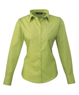 65% Polyester, 35% Katoen. Stof: Popeline. Ontwerp: Eenvoudig. Sluiting: Knoopsluiting. Halslijn: Collared. Manchet: Dubbele knoop. Mouwtype: Met lange mouwen. Hem: Afgerond. 2 rugpijlen. Duurzaamheid: Amfori, BCI goedgekeurd, REACH, Sedex, WRAP gecertificeerd. 6 VK: 31 in. 8 VK: 33 in. 10 VK: 35 in. 12 VK: 37 in. 14 VK: 39 in. 20 VK: 45 in. 22 VK: 47 in. 24 VK: 49 in. 26 VK: 51 in. 28 VK: 53 in. 18 VK: 43 in. 16 VK: 41 in. 30 VK: 55 in.