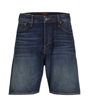 Met deze denim shorts combineer je moeiteloos casual en stijlvol. De losse snit en hoge taille creëren een modern silhouet, terwijl de losse beenopeningen zorgen voor maximale bewegingsvrijheid. De klassieke 5-pocketstijl met zijzakken, achterzakken en muntzakje biedt praktische opbergmogelijkheden. Riemlussen en de kenmerkende knoopsluiting ronden de authentieke look af. De coole stonewashed look en label patch op de achterste tailleband voegen subtiele accenten toe die je zomergarderobe zullen verrijken. Perfect voor iedereen die comfort en stijl even belangrijk vindt.
