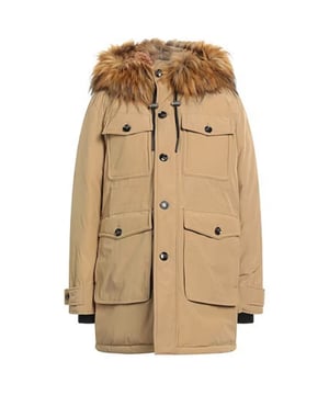 Diesel lange beige jas, centrale ritssluiting met drukknoopsluiting, voorzakken, capuchon van bont, trekkoorden, normale pasvorm, materiaal: 85% polyester, 15% katoen, vulling: 100% polyester, winterjas