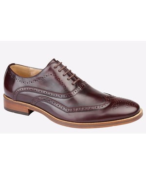 Goor present the Akron men's brogue, delivered in a classic silhouette with intricate stitching throughout and punchhole detailing for standout visual appeal. A secure lace up fastening and durable outsole complete these sophisticated wardrobe staple, making it a must-have for the modern man.
- PU upper
- Secure lace fastening
- Intricate stitching an punch hole detailing
- Resin outsole