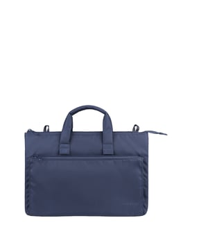 Dameshandtas met ritssluiting. één open binnenzak. één voorkant met externe zakken met ritssluiting. in lint schouderband.  Handvat van gerecycled polyethyleentereftalaat. twee binnenvakken.  extern materiaal.  Binnenkant van gerecycled polyethyleentereftalaat. Afmetingen: 40,5x28,5x5 cm. Modeproduct