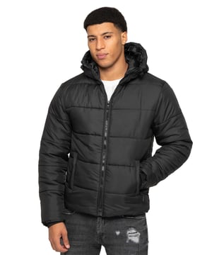 Introducing the Men's Hooded Puffer Jacket—a perfect blend of warmth and style. Featuring a high-neck design and long sleeves. The front zip-up closure offers a sleek and modern look, while the two spacious zipped side pockets provide practicality for carrying essentials. Ribbed cuffs and drawcord hem with adjustable toggle to add to the secure fit, enhancing overall comfort. Crafted from durable materials, this puffer jacket is both functional and stylish, ideal for everyday wear
•	Hooded Puffer Jacket
•	High-neck design
•	Ribbed cuffs
•	Drawcord hem with adjustable toggle