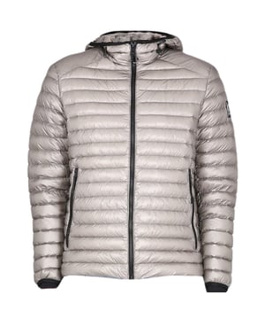 Experimente lo ultimo en versatilidad y estilo con la chaqueta beige de Belstaff. Esta chaqueta ofrece calidez y dise�o de moda, lo que le permite hacer una transicion sin esfuerzo de un aspecto informal de un dia a un conjunto de noche elegante. �Mantente acogedor y luce increible con esta chaqueta imprescindible! Down Jacket, material: 100% poliamida, relleno: 90% de pato blanco, 10% de plumas de pluma de pato blanco en la manga izquierda, abrigo con capucha liviano, dise�o acolchado, cierre de cremallera, estilo de chaqueta beige: chaqueta de aire blanco blanco