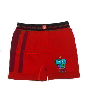 Boxer Kukuxumusu.
 Illustrations of the brand as decoration on the boxer briefs.
 It is a thin, elastic, soft, comfortable and fun boxer! An option to dress inside with a touch of good humor and infect yourself with it all day. The fabric adapts very well to the body so that when you wear it you don't even notice it. The rubber bands and thread with which it is made are ultra soft.
 Elastic waistband with the brand name printed consecutively.
 Matching seams.
 Composition: 85% Cotton, 9% Polyamide, 6% Elastane
 Care:
Care:
 - Machine wash maximum 30ºC.
 - Do not use bleach.
 - Iron at low temperature.
 - Do not use dryer.
 - Do not dry clean.