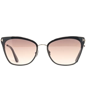 Tom Ford Faryn FT0843 01F Sonnenbrille in glänzendem Roségold. Ein Hauch von Spaß für Ihre Sommertage, aber nichts allzu Außergewöhnliches für ein Tom Ford-Sammlerstück. Tom Ford Sonnenbrille in Roségold, perfekt für den Sommer. Hergestellt in Italien, Tom Ford Sonnenbrille in Roségold, Linsenbreite = 56 mm, Nasenstegbreite = 19 mm, Bügellänge = 140 mm. Marken-Sonnenbrillenetui und Reinigungstuch im Lieferumfang enthalten. 100 % Schutz vor UVA- und UVB-Sonnenlicht und entspricht der britischen Norm EN 1836:2005, Sonnenbrille, Sonnenbrillenetui, Reinigungstuch und Pflegeanleitung im Lieferumfang enthalten. Tom Ford FT0843 01F Sonnenbrille