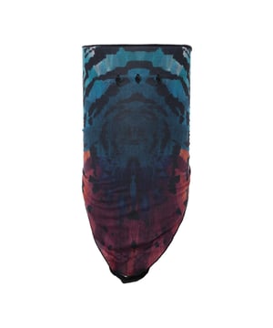 Polares Bandana.
 Ideale Ergänzung zum Schutz von Hals und Gesicht.
 Ultra-Stretch-Technologie: 4-Wege-Stretch-Passform.
 Dieses aus recycelten Materialien hergestellte Bandana bietet Sonnenschutz im Schnee und eignet sich perfekt zum Skifahren oder Snowboarden.
 Maßnahmen: 23 x 54 cm.
 Komposition: 96 % Polyester, 4 % Elasthan
 Pflege:
Handwäsche