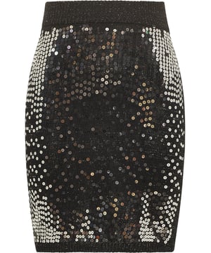 Oh là là! Met de fijn gebreide rok van myMo at night sprankel je door de feestnachten. De pailletten glinsteren aan de voorkant en het metallic garen schittert aan de achterkant. Een comfortabele, brede en elastische tailleband vernauwt niet maar versterkt de feeststemming. Stijlvol met pumps maar ook stoer met grove laarzen die nonchalant voor een trendy stijlbreuk zorgen.