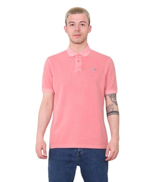 M&S Klassiek herenpoloshirt van puur katoen. - - . Houd er rekening mee dat dit een gloednieuw exemplaar is, maar dat de M&S-merktags zijn verwijderd om aan de voorwaarden te voldoen of dat ze zwart zijn geschreven. - - . Regular Fit-ontwerp met een slimme kraag en knoopsluiting. - - . Korte mouwen houden je koel en geborduurde details op de borst zorgen voor een merkaccent. - - . Bovendien is de stof kledinggeverfd voor een authentieke gewassen look.