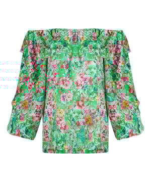 Inoa Versailles Gardenia 1202120 Top Flamenco Seda Manga Larga Verde. Muestra tu estilo con la camisa verde de Inoa. Su favorecedor estampado lo convierte en una pieza atemporal para tu armario. Confeccionado con tela lujosa, haras una declaracion con cada uso. ¡Haz una declaracion con estilo!. 100% Seda, Diseno Floral Verde. Manga Larga, Top Flamenco, Hombro Descubierto. Este articulo es adecuado para las tallas UK 8 - UK 14. Estilo del producto: Versailles Gardenia 1202120