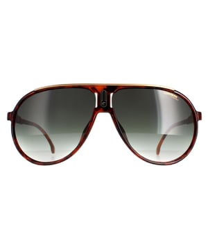 Carrera Aviator Mens Red Havana Green Gradient Champion65/N Carrera son una versión de edición especial del popular modelo champion ¡celebrando el 65 aniversario de Carrera! Este increíble modelo es uno de los más populares de Carrera de todos los tiempos. David Beckham, Paris Hilton y otros famosos han sido vistos luciendo gafas de sol Carrera y el Champion es uno de los modelos que llevan. Es realmente un digno campeón con su gran versión retro del clásico modelo Aviator.