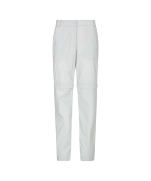65% Polyester, 35% Katoen. Ontwerp: Logo. Sluiting: Knoop, Ritsgat. Stoftechnologie: Lichtgewicht, Quick Dry. Riemlussen, Convertibel, Afritsbare Benen. Zakken: 2 Zijzakken, 2 Achterzakken. Zonneschatting: UPF 50+.