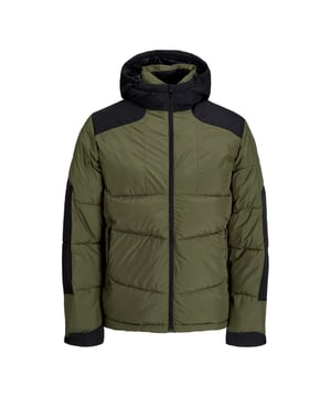 Dit overgangsjack van Jack & Jones is een modieus en functioneel kledingstuk voor heren. Het heeft lange mouwen en een ritssluiting die doorloopt tot aan de kraag. De jas is waterafstotend en beschermt tegen regen en wind. Het heeft een capuchon met een trekkoord dat indien nodig kan worden versteld. De jas is gemaakt van hoogwaardig materiaal dat een hoog draagcomfort garandeert. Deze jas is perfect voor het overgangsseizoen en kan met veel outfits worden gecombineerd.