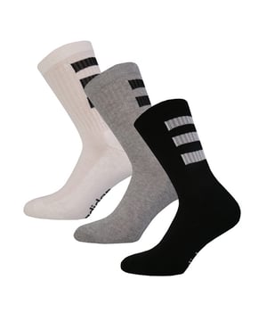 adidas 3 Pack Half Cushioned 3- Stripes Crew Socks in white black.<BR>- Three pairs per pack. <BR>- Crew length.<BR>- Soft feel.<BR>- Ribbed cuffs.<BR>- 3-Stripes graphic.<BR>- 75% Cotton  22% Polyester  2% Elastane  1% Nylon.  Machine washable.<BR>- Ref: GE6167