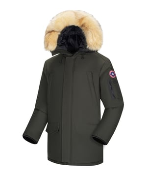 Subprime parka voor heren. De parka is gemaakt van hoogwaardig polyester en heeft een warme binnenvoering. Ideaal voor de koude wintermaanden. De bontkraag is van namaakbont en is afneembaar.  Merk: SubprimeModelnaam: Parka TommyCategorie: winterjas herenMaterialen: polyesterKleur: groen
