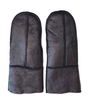 Experience luxurious warmth and timeless elegance with Infinity’s Womens Super Soft Sheepskin Mittens. Crafted from premium quality sheepskin, these mittens provide unmatched softness and comfort, wrapping your hands in cozy warmth. The refined stitch detailing adds a subtle touch of sophistication, making them a versatile accessory for any occasion.
Available in a range of classic colours, these mittens seamlessly complement your wardrobe and enhance your style. With multiple sizes to choose from, you’ll find the perfect fit for ultimate comfort and flexibility. Blending traditional craftsmanship with modern functionality, Infinity’s Unisex Super Soft Sheepskin mittens ensure both protection and style, so you can step out confidently, knowing you're wearing the finest quality gloves.
Sizing and Fit
These mittens may feel snug initially, but with a few hours of wear, the lambskin will naturally stretch and conform to your unique fit.