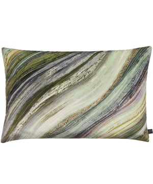 Be captivated by this stunning marble effect in shimmering colours on a luxurious plush fabric. Completed with a co-ordinating plain soft velvet reverse.