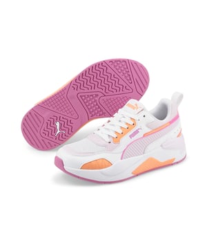 PRODUCT STORY For the fashion-forward sneakerhead, we turn our sights to the early 2000s and our celebrated X-Ray. This silhouette features on-trend chunky details, while innovating with a mix of materials and sleek tooling that make it a memorable next step in fashion evolution. FEATURES & BENEFITS IMEVA: PUMA’s midsole for a lightweight and comfortable feelSOFTFOAM+: Step-in comfort sockliner designed to provide soft cushioning thanks to its extra thick heel DETAILS Low boot profileMesh, suede and synthetic upperRubber outsoleLace closurePUMA No.1 Logo at tonguePUMA No.2 Logo at lateral sidePUMA Formstrip at lateral side
