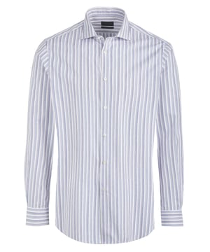 100% algodón; camiseta de Pal Zileri;  Modelo: M370G31----30731 03;  Mano de obra de alta calidad;  100% algodón suave;  Ligeramente ajustado a la figura;  cuello Kent clásico;  Tapeta de siete botones;  puños deportivos;  Detalles del logotipo de Pal Zileri