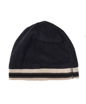 Gorro Polartec Buff.
Color Negro
Gorro casual, versátil y adaptable a todas tus necesidades.
Complemento ideal para proteger del frio. 
Espíritu eco, diseño BUFF y tecnología avanzada para deporte o el día a día.

Composición:  100% Poliéster.

Medidas:  24 x 21 cm.

Lavar a mano.
No utilizar lejía.
Utilizar plancha temperatura máxima 110º.
