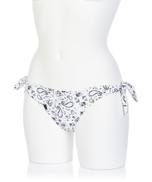 82% Poliamida, 18% Elastano; parte inferior de bikini Karl Lagerfeld; Modelo: KL21WBT22; Procesado de alta calidad; Corte slip; Ajuste slim; Detalles del logo de Karl Lagerfeld.