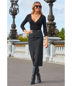 Add it to your 9-5 line-up
Pinstripes are always in style
Sexy pencil shape and split front
Waist-accentuating button detail
Tuck in a silky blouse
Complete the look with classic courts