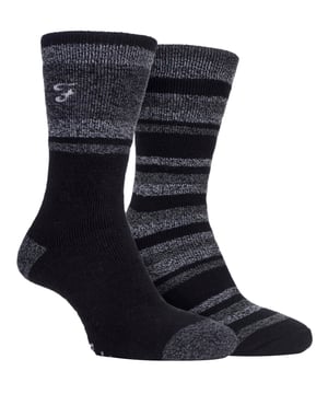 Farah 2 Pack Thermal Boots SocksEstos clásicos calcetines de bota cuentan con un forro térmico para asegurar que te mantengas caliente. Son perfectos para llevar con botas de seguridad o de trabajo.El forro interior incluye un suave cepillado para asegurar que tus pies y piernas permanezcan cómodos.Las propiedades térmicas de estos calcetines de bota ayudan a proporcionar un aislamiento extra. Estos calcetines vienen en un par de 2. Estos calcetines están disponibles en tallas 6-11 Reino Unido y están disponibles en 3 colores diferentes. Están fabricados con un 69% de acrílico, un 28% de poliéster, un 2% de elastodieno y un 1% de elastano. Detalles adicionales del productoCalcetines térmicos para botasForro cepillado suave2 paquetes3 colores diferentesIdeales para llevar dentro de las botas de seguridad o de trabajo.